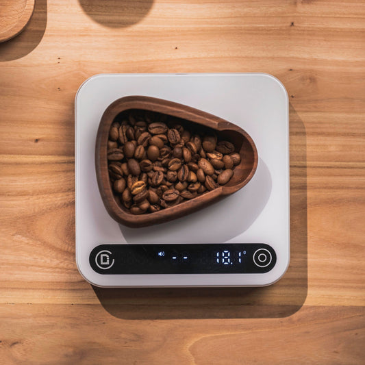DiFluid Microbalance coffee brewing scale on table
