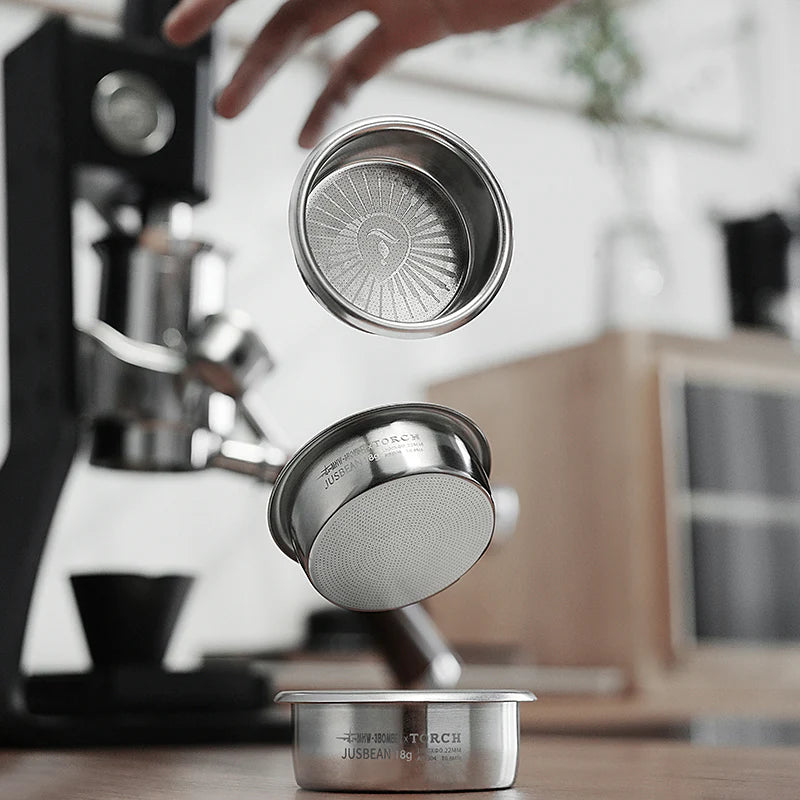 MHW-3BOMBER JusBean 58mm stainless steel filter basket for espresso machines. High-quality AISI 304 material.