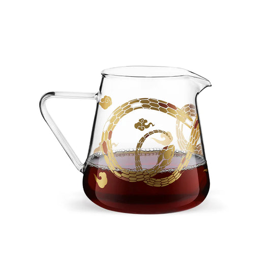 MHW-3BOMBER Elf glass coffee server with a gold snake motif, filled with coffee