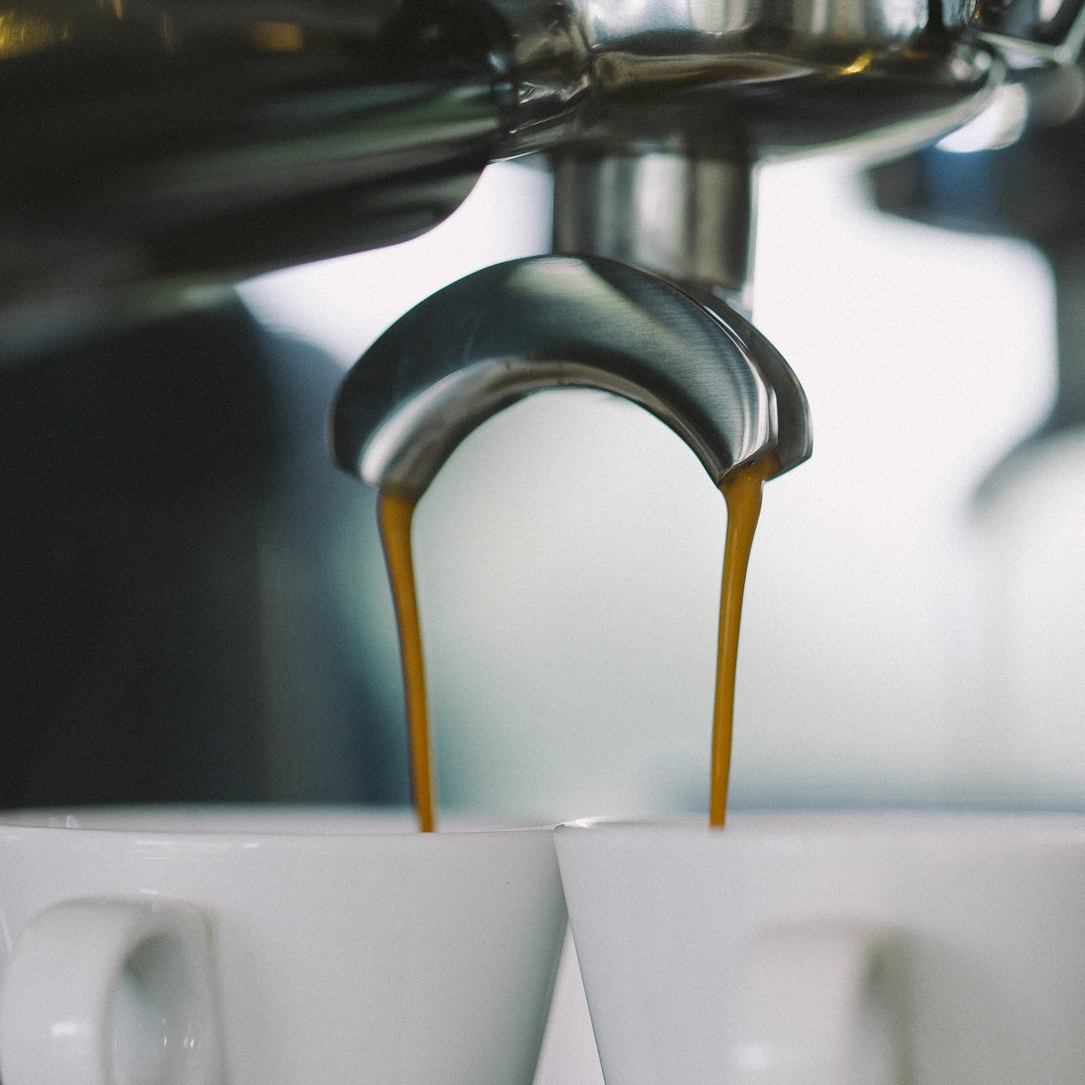 WPM espresso double pour detail