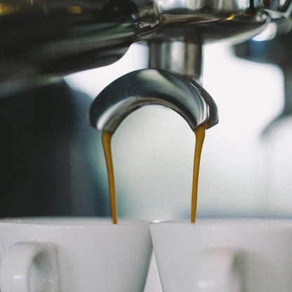 WPM espresso double pour detail