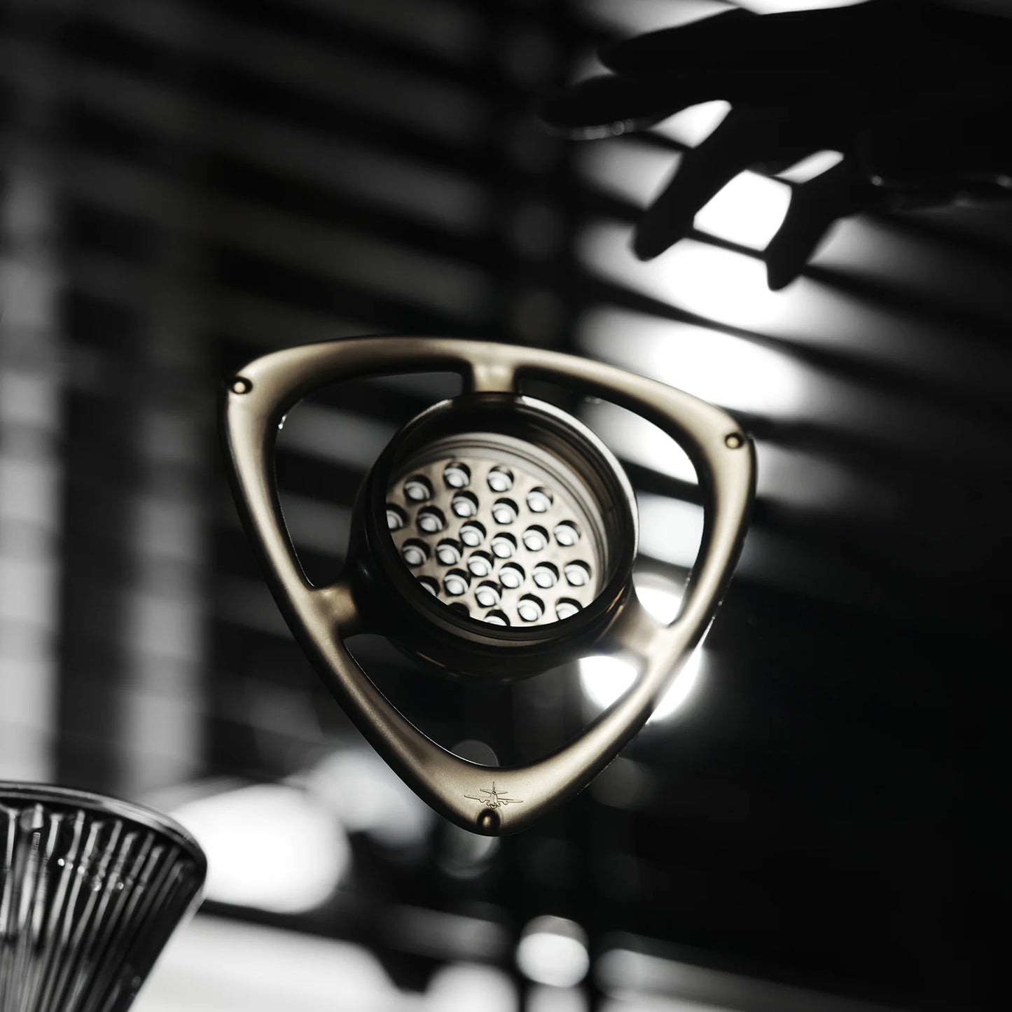 MHW-3BOMBER Rain Pour-Over Coffee Splitter
