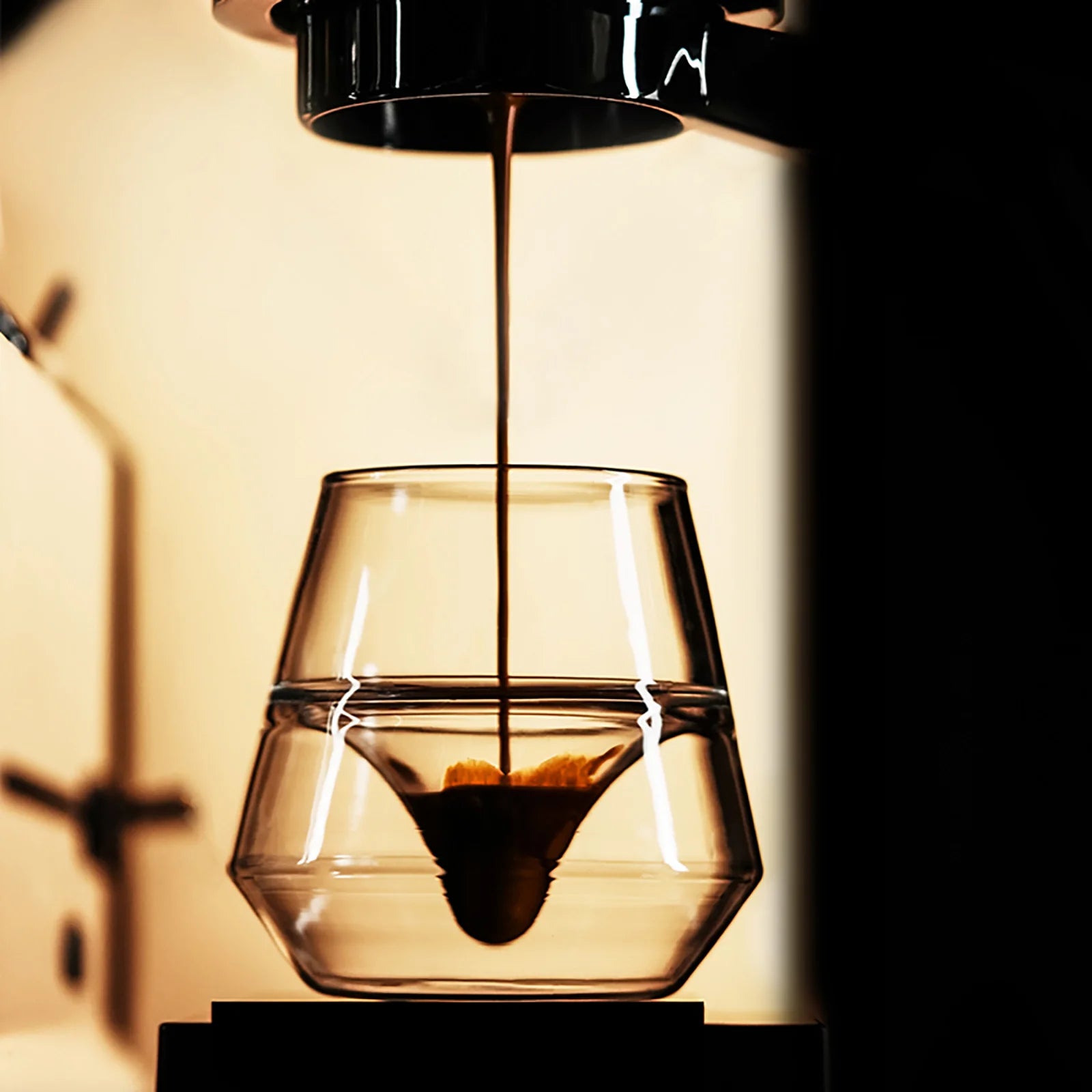 MHW-3BOMBER DW Series Glass Cup being filled with espresso. Double-walled, heat-resistant design.