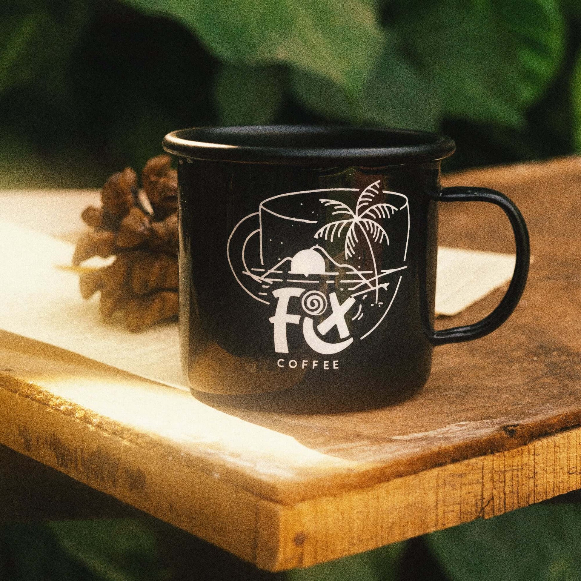 Fix Coffee mug, enamel coffee mug, outdoor coffee mug, adventure coffee mug, durable coffee mug, coffee accessories India, unique coffee mugs